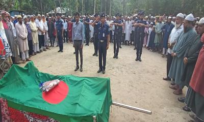 মহম্মদপুরে মুক্তিযোদ্ধার মৃত্যু, রাষ্ট্রীয় মর্যাদায় দাফন