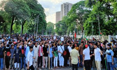 কোটা আন্দোলন: দুপুরে দেশব্যাপী গায়েবানা জানাজা ও কফিন মিছিল