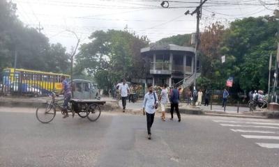 সন্ধ্যা ৬টা থেকে অনির্দিষ্টকালের জন্য কারফিউ