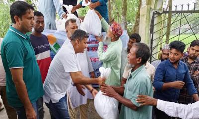 বাংলাদেশ ইয়ার্ন মার্কেটিং প্রফেশনাল অ্যাসোসিয়েশনের খাদ্যসামগ্রী বিতরণ