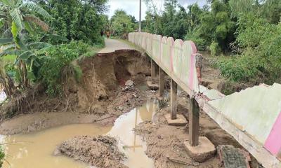 আখাউড়ায় কমছে বন্যার পানি: রাস্তাসহ ক্ষতিগ্রস্ত ১০টি সেতু