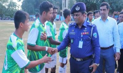 খাগড়াছড়িতে ‘মাদকবিরোধী’ প্রীতি ফুটবল ম্যাচ অনুষ্ঠিত