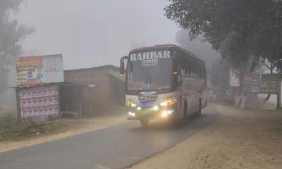 দিনাজপুরের তাপমাত্রা ১০ ডিগ্রিতে, কনকনে শীতে জনজীবন বিপর্যস্ত