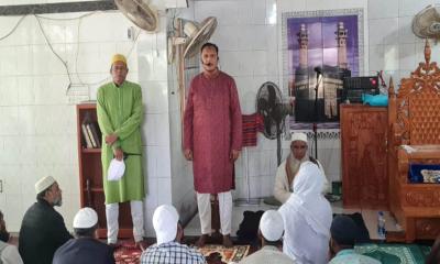 পিরোজপুরে মসজিদে পুলিশের অপরাধ প্রতিরোধমূলক সভা