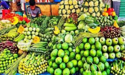 ঈদের পর হোসেনপুরে লাগামহীন সবজির বাজার