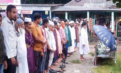 খাগড়াছড়িতে নিহত শিক্ষকের বাড়িতে চলছে শোকের মাতম