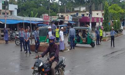 মৌলভীবাজারের জীবনযাত্রা স্বাভাবিক হচ্ছে