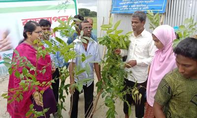 নেত্রকোণায় প্রতিবন্ধী বিদ্যালয়ে মৎস্য প্রকল্পের উদ্বোধন ও বৃক্ষরোপণ