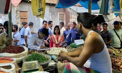 মধুপুরে মোবাইল কোর্টে চারজনকে জরিমানা