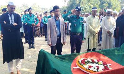 পূবাইলে বীর মুক্তিযোদ্ধার রাষ্ট্রীয় মর্যাদায় দাফন