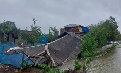 আবারও সুন্দরবন রক্ষা করলো উপকূল অঞ্চলকে